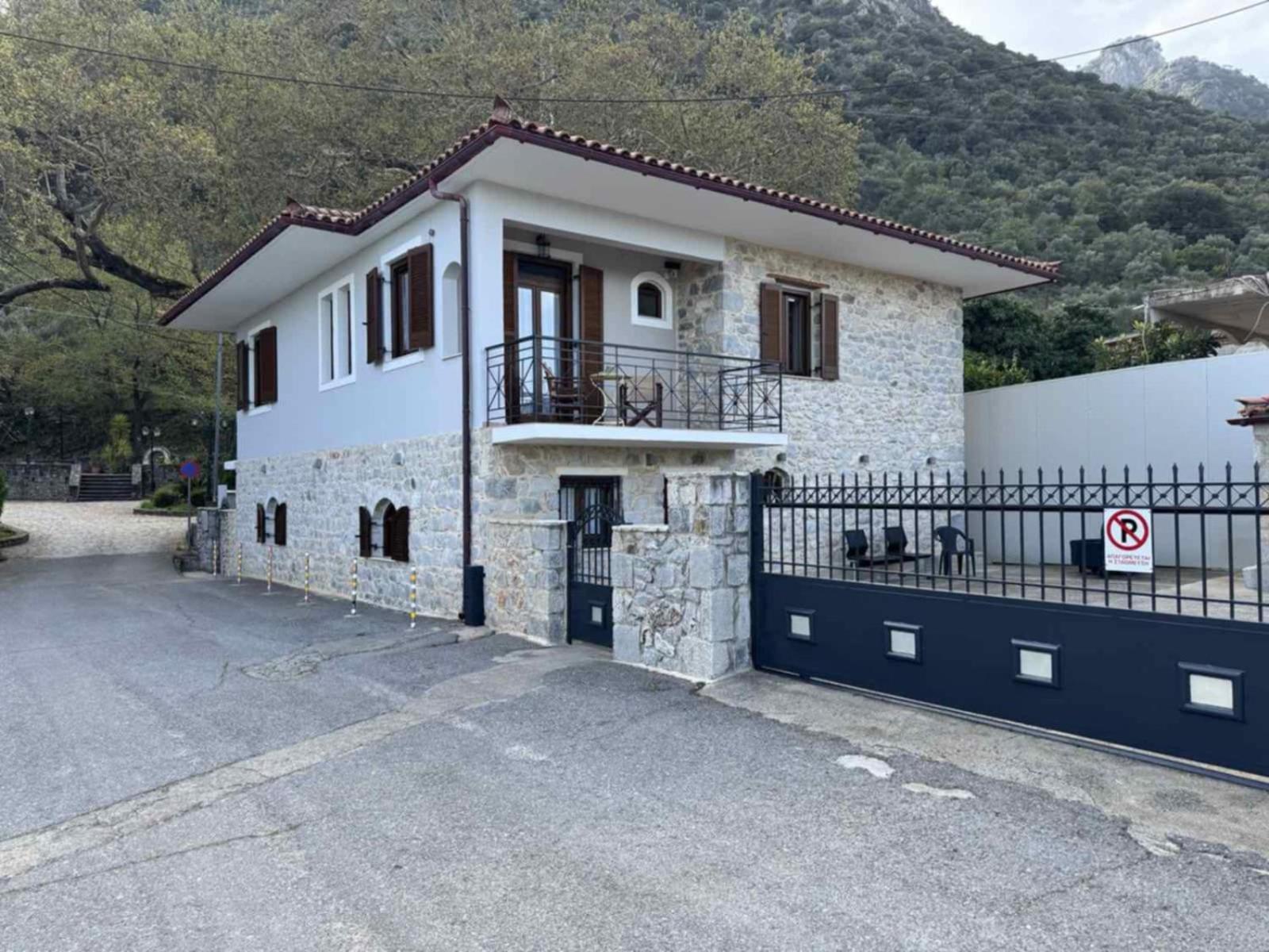 Villa Iris Mystras Exterior foto